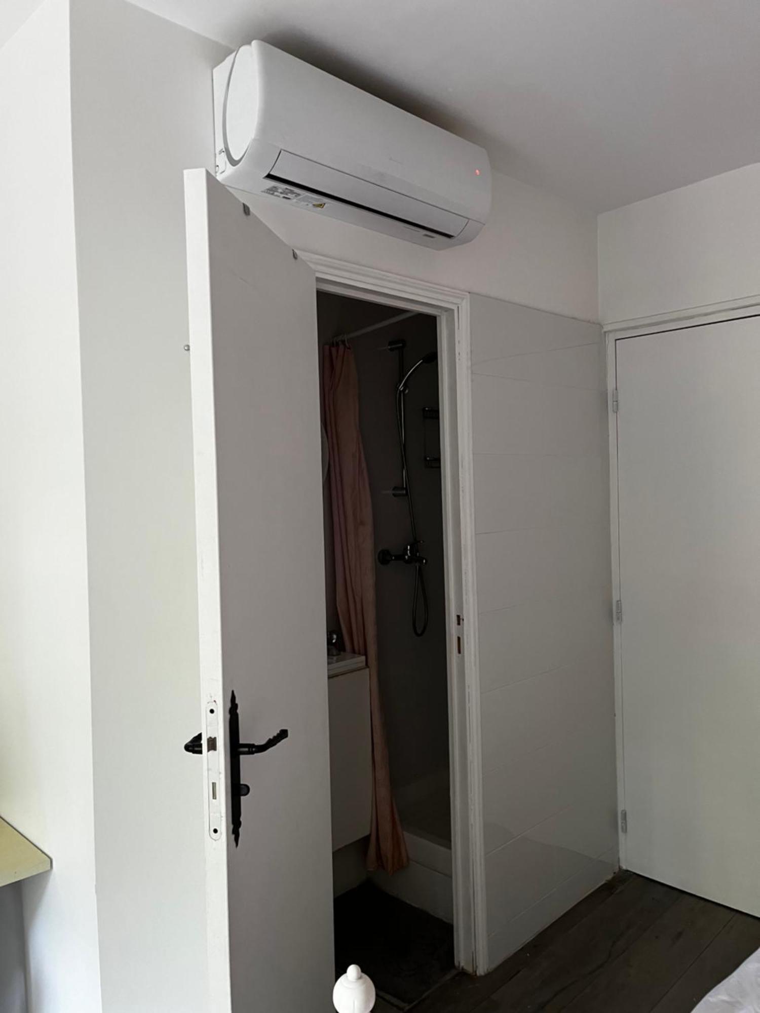 Chez Mia Paris Hostel Eksteriør bilde