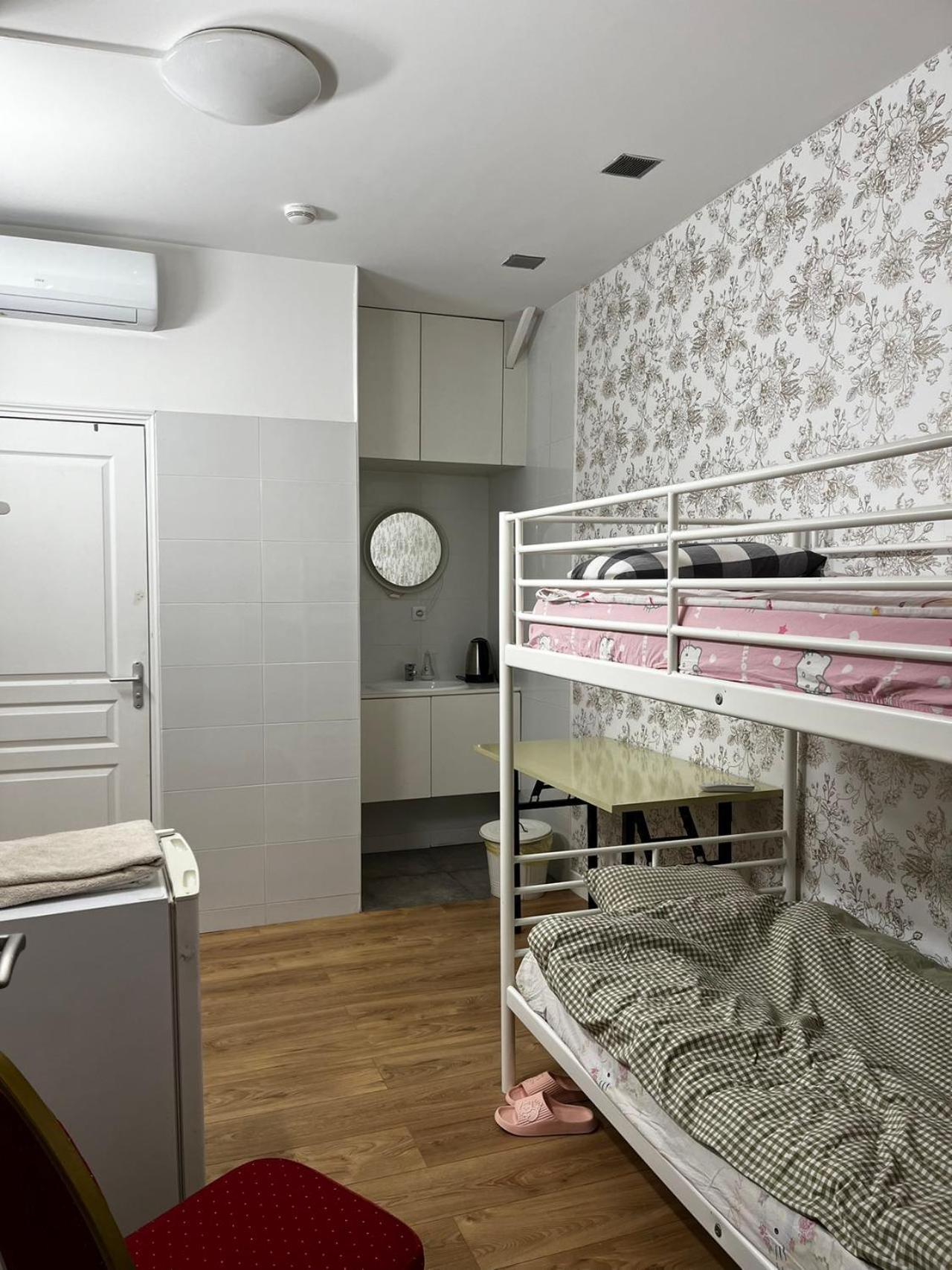Chez Mia Paris Hostel Eksteriør bilde