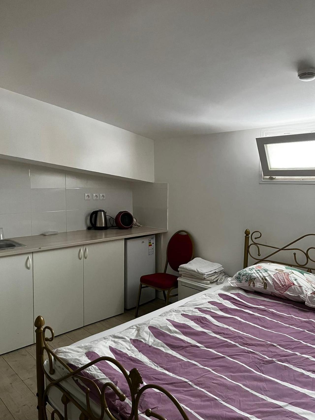 Chez Mia Paris Hostel Eksteriør bilde